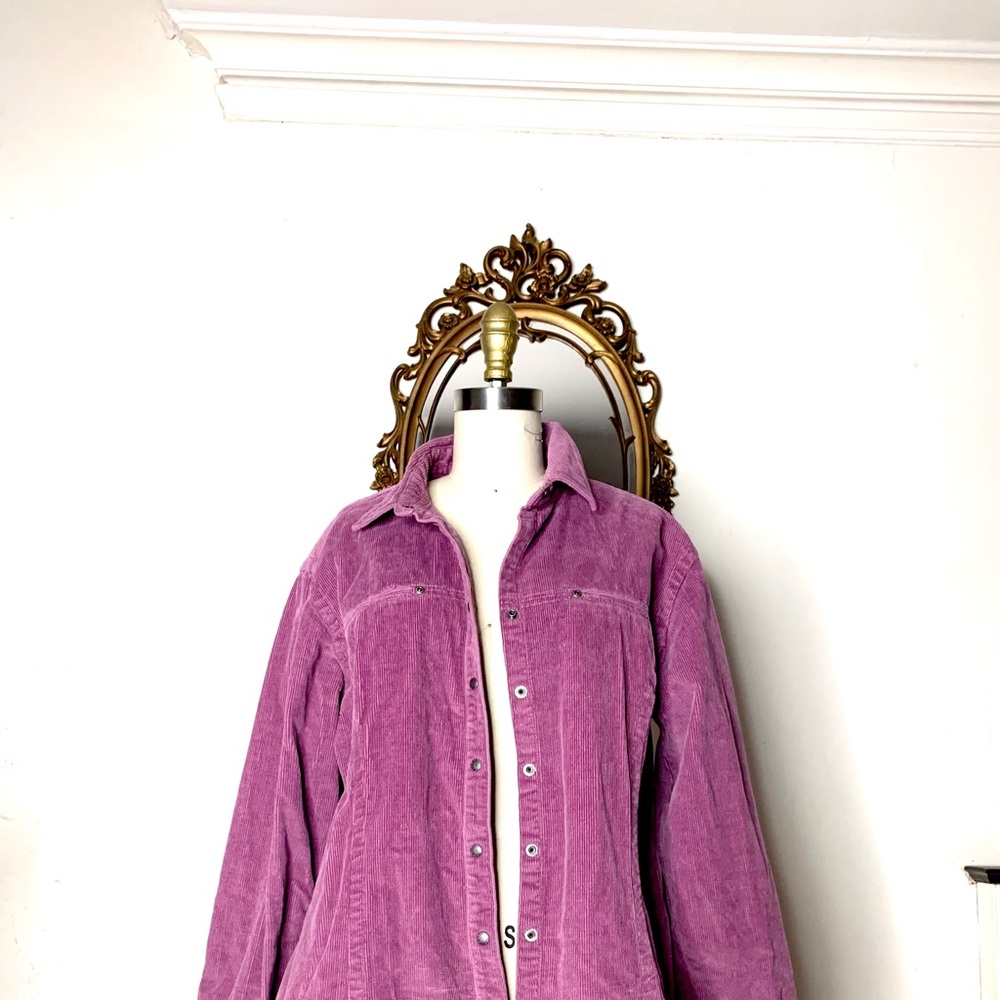 Cabela’s purple snap corduroy heavy weight shirt